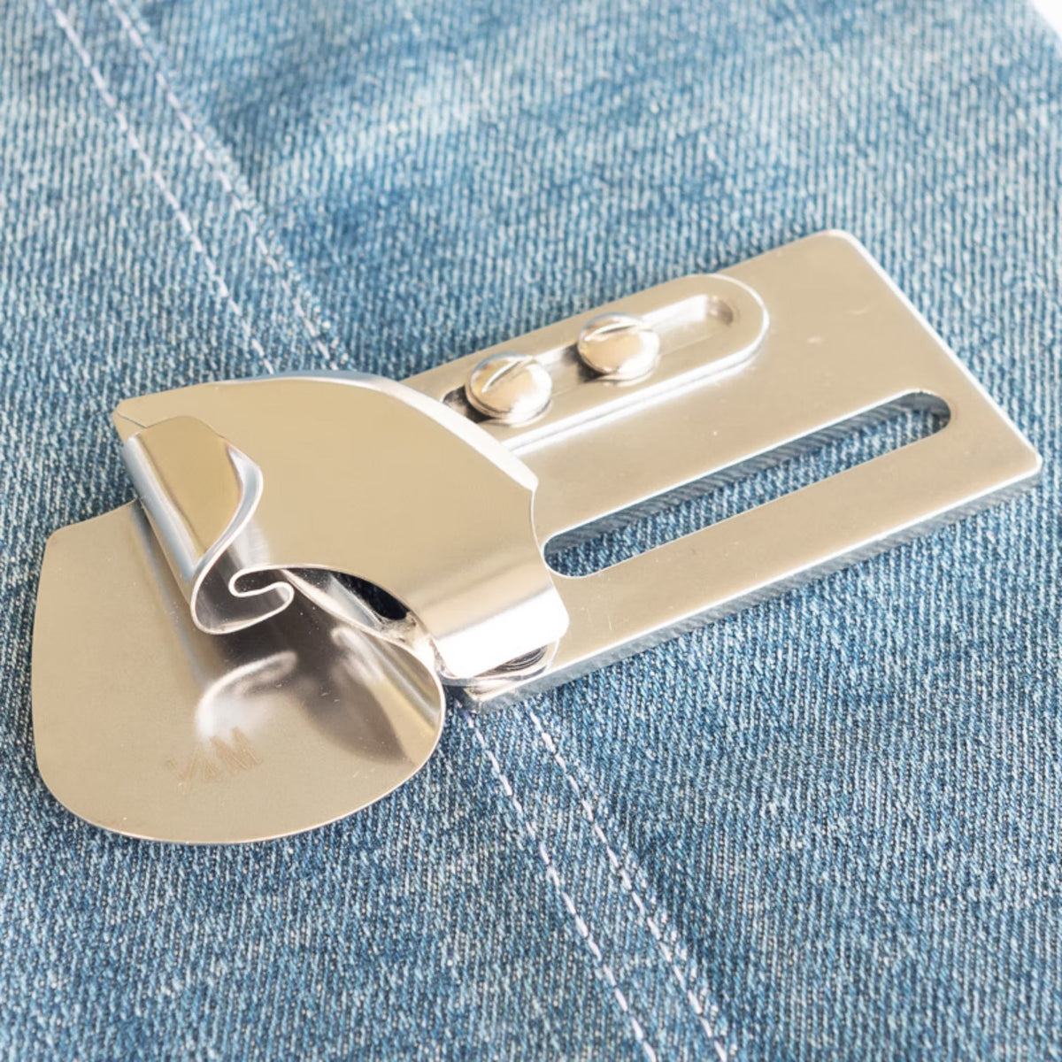 Lap Seam Binder